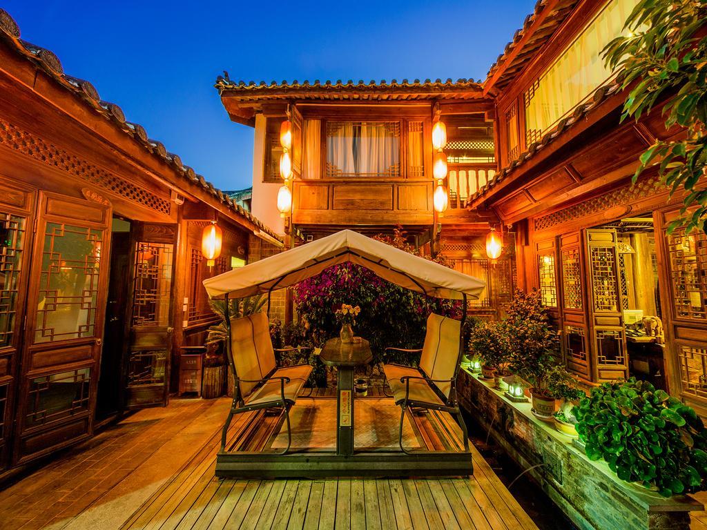 Old Tree Boutique Guesthouse Лицзян Экстерьер фото