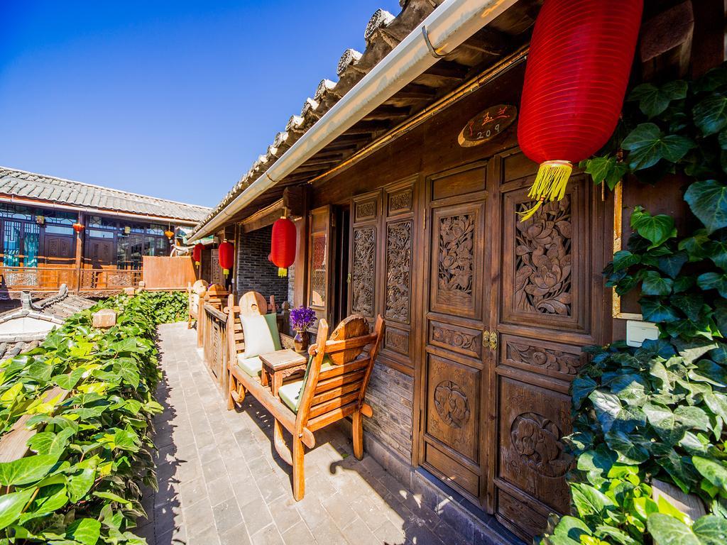 Old Tree Boutique Guesthouse Лицзян Экстерьер фото