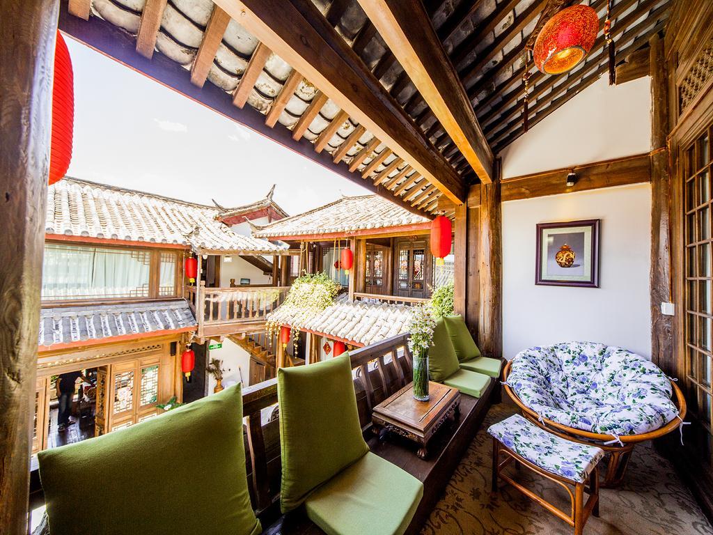 Old Tree Boutique Guesthouse Лицзян Экстерьер фото