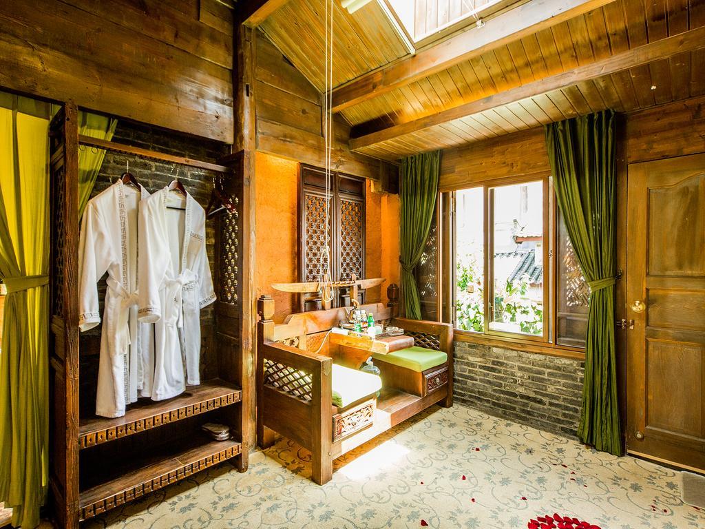 Old Tree Boutique Guesthouse Лицзян Экстерьер фото